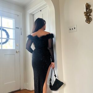 Windsor Black Long Sleeve Slit Gown